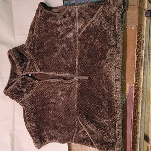 Columbia Sportswear. Furry vest. Women's size Large. See photos for exact measur